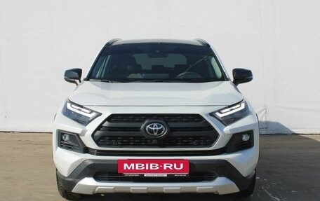 Toyota RAV4, 2024 год, 3 890 000 рублей, 2 фотография