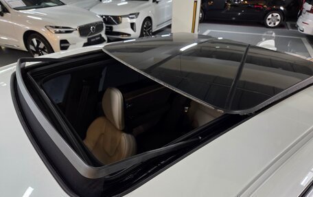 Volvo S90 II рестайлинг, 2025 год, 6 200 000 рублей, 10 фотография