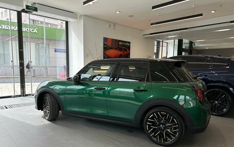 MINI Hatch, 2024 год, 5 460 000 рублей, 4 фотография