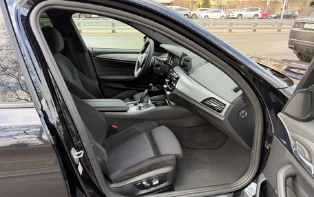 BMW 5 серия, 2017 год, 4 350 000 рублей, 10 фотография