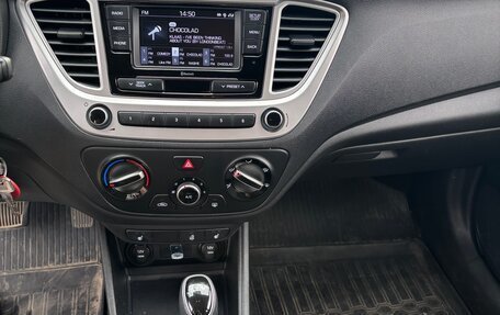 Hyundai Solaris II рестайлинг, 2019 год, 1 300 000 рублей, 11 фотография