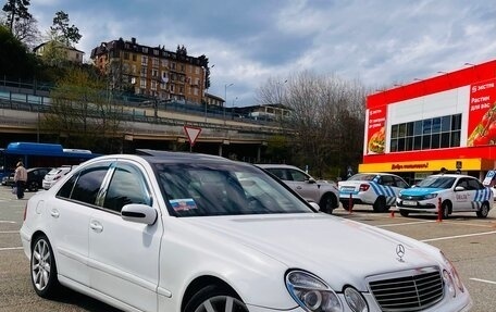 Mercedes-Benz E-Класс, 2003 год, 550 000 рублей, 6 фотография