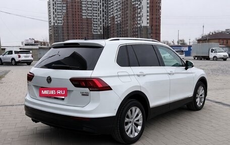 Volkswagen Tiguan II, 2017 год, 2 250 000 рублей, 4 фотография