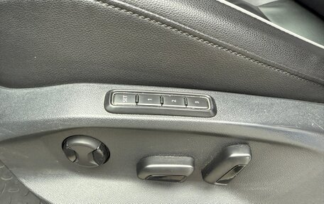 Volkswagen Tiguan II, 2017 год, 2 250 000 рублей, 13 фотография