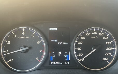 Mitsubishi Outlander III рестайлинг 3, 2022 год, 3 200 000 рублей, 5 фотография