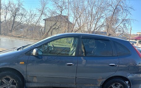 Nissan Tino, 1999 год, 299 990 рублей, 2 фотография