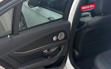 Mercedes-Benz E-Класс, 2021 год, 6 200 000 рублей, 11 фотография