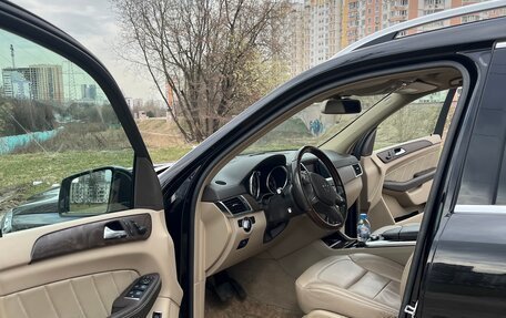 Mercedes-Benz GL-Класс, 2015 год, 4 200 000 рублей, 10 фотография