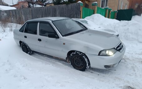 Daewoo Nexia I рестайлинг, 2012 год, 85 000 рублей, 3 фотография