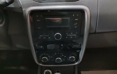 Renault Duster I рестайлинг, 2013 год, 865 000 рублей, 13 фотография