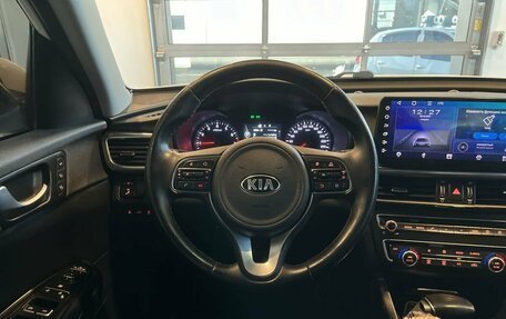 KIA Optima IV, 2017 год, 2 336 000 рублей, 10 фотография