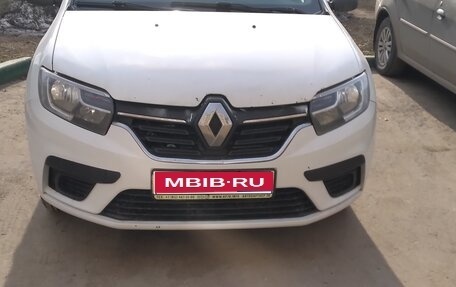 Renault Logan II, 2019 год, 420 000 рублей, 1 фотография