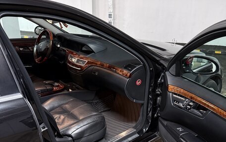 Mercedes-Benz S-Класс, 2005 год, 1 000 000 рублей, 9 фотография