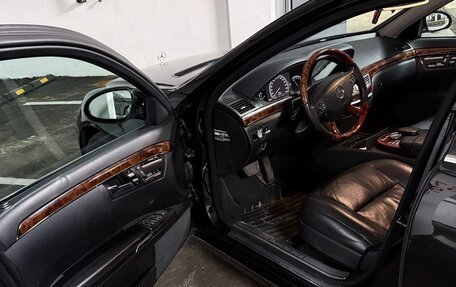 Mercedes-Benz S-Класс, 2005 год, 1 000 000 рублей, 13 фотография