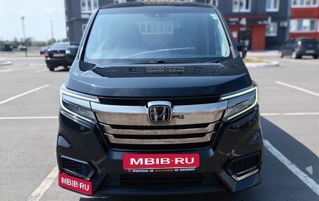 Honda Stepwgn IV, 2020 год, 2 540 000 рублей, 2 фотография