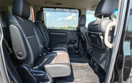 Honda Stepwgn IV, 2020 год, 2 540 000 рублей, 14 фотография