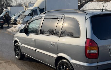 Opel Zafira A рестайлинг, 2004 год, 495 000 рублей, 5 фотография