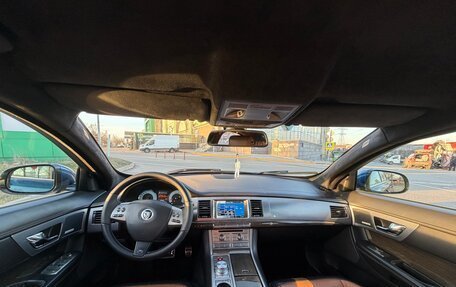 Jaguar XFR I, 2011 год, 2 280 000 рублей, 5 фотография