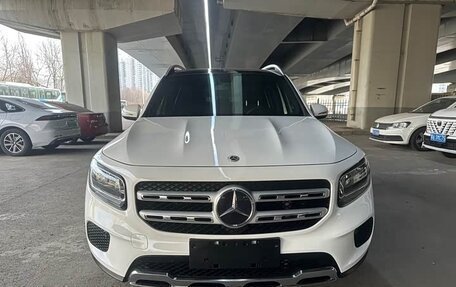Mercedes-Benz GLB, 2022 год, 2 880 000 рублей, 2 фотография