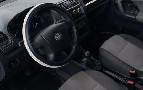 Skoda Fabia II, 2009 год, 368 000 рублей, 10 фотография