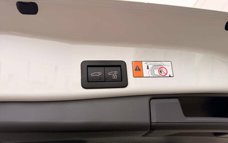 Toyota RAV4, 2026 год, 4 750 000 рублей, 24 фотография