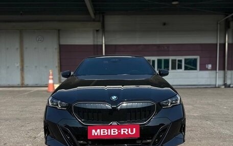 BMW 5 серия, 2025 год, 9 700 000 рублей, 3 фотография