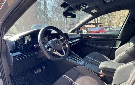 Volkswagen Golf VIII, 2021 год, 2 680 000 рублей, 13 фотография