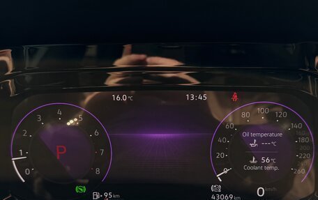 Volkswagen Golf VIII, 2021 год, 2 680 000 рублей, 11 фотография