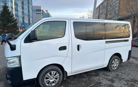 Nissan NV350 Caravan I, 2017 год, 2 590 000 рублей, 4 фотография