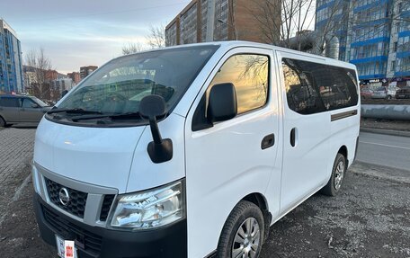 Nissan NV350 Caravan I, 2017 год, 2 590 000 рублей, 3 фотография
