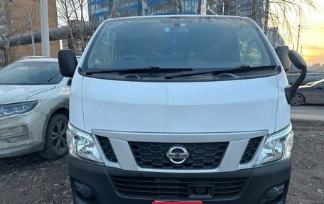 Nissan NV350 Caravan I, 2017 год, 2 590 000 рублей, 2 фотография