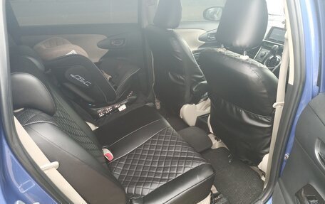 Toyota Wish II, 2012 год, 1 700 000 рублей, 11 фотография