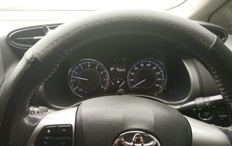 Toyota Wish II, 2012 год, 1 700 000 рублей, 30 фотография