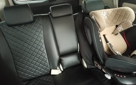 Toyota Wish II, 2012 год, 1 700 000 рублей, 26 фотография