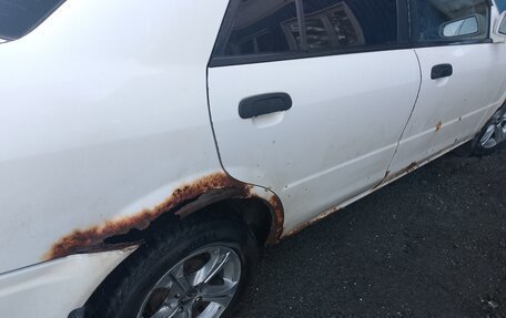 Mazda Familia, 2001 год, 130 000 рублей, 2 фотография