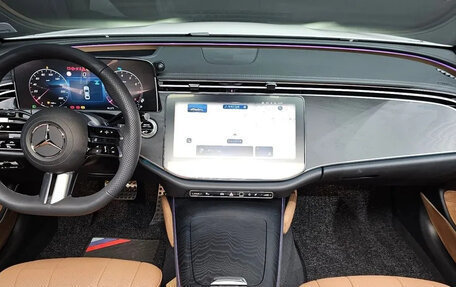 Mercedes-Benz E-Класс, 2025 год, 7 008 000 рублей, 6 фотография