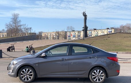 Hyundai Solaris II рестайлинг, 2015 год, 1 085 000 рублей, 5 фотография