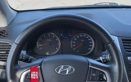 Hyundai Solaris II рестайлинг, 2015 год, 1 085 000 рублей, 22 фотография