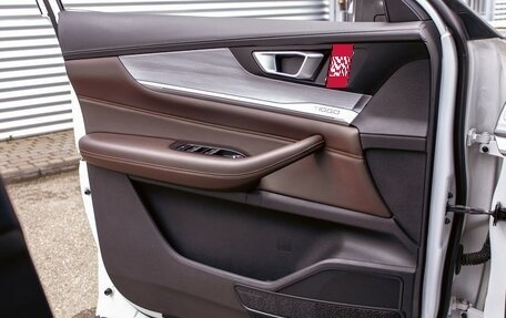 Chery Tiggo 8 Pro, 2021 год, 1 795 000 рублей, 11 фотография