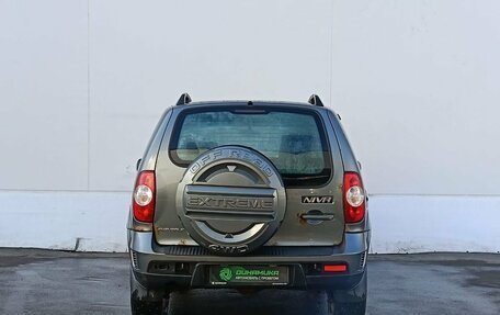 Chevrolet Niva I рестайлинг, 2011 год, 385 000 рублей, 6 фотография