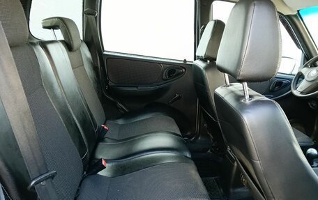 Chevrolet Niva I рестайлинг, 2011 год, 385 000 рублей, 9 фотография