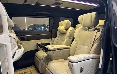 Toyota Vellfire, 2023 год, 5 200 000 рублей, 7 фотография