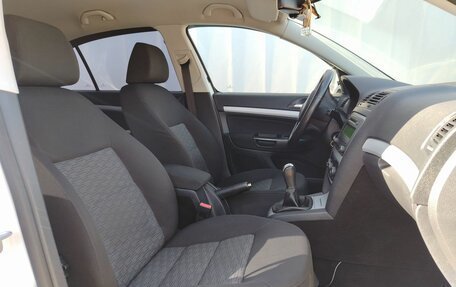 Skoda Octavia, 2010 год, 649 000 рублей, 12 фотография