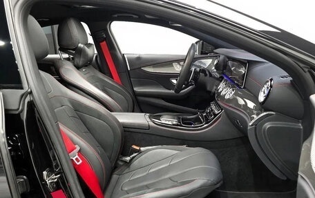 Mercedes-Benz CLS, 2023 год, 8 980 000 рублей, 11 фотография