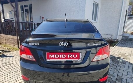 Hyundai Solaris II рестайлинг, 2011 год, 720 000 рублей, 14 фотография