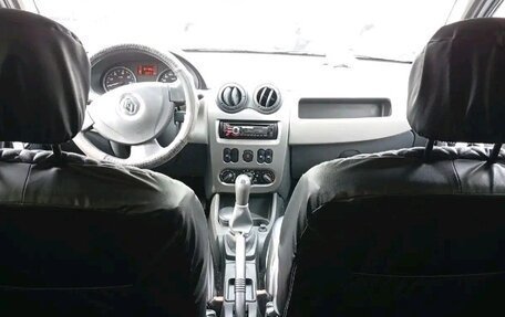 Renault Sandero I, 2012 год, 810 000 рублей, 2 фотография