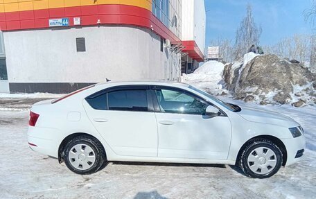 Skoda Octavia, 2017 год, 749 000 рублей, 4 фотография