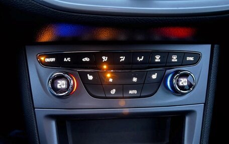 Opel Astra K, 2021 год, 1 450 000 рублей, 18 фотография