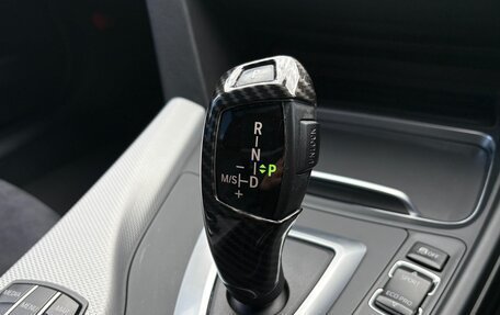 BMW 3 серия, 2018 год, 1 470 000 рублей, 11 фотография