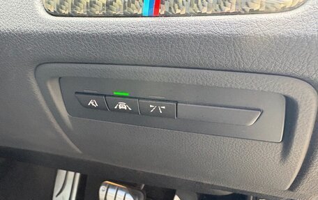 BMW 3 серия, 2018 год, 1 470 000 рублей, 14 фотография